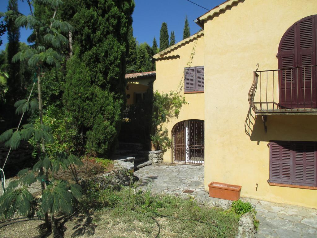 Le Clos Des Canebiers Panzió Grasse Kültér fotó